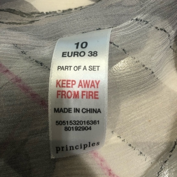 PRINCIPLES 100% Silk, gray and pink blouse - Picture 5 of 5